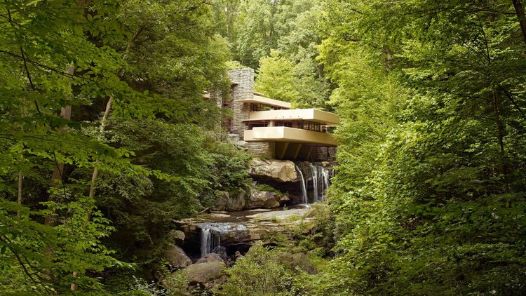 A “Waterhouse” designed by Frank llyod wright, Integrating architecture into natural water falls