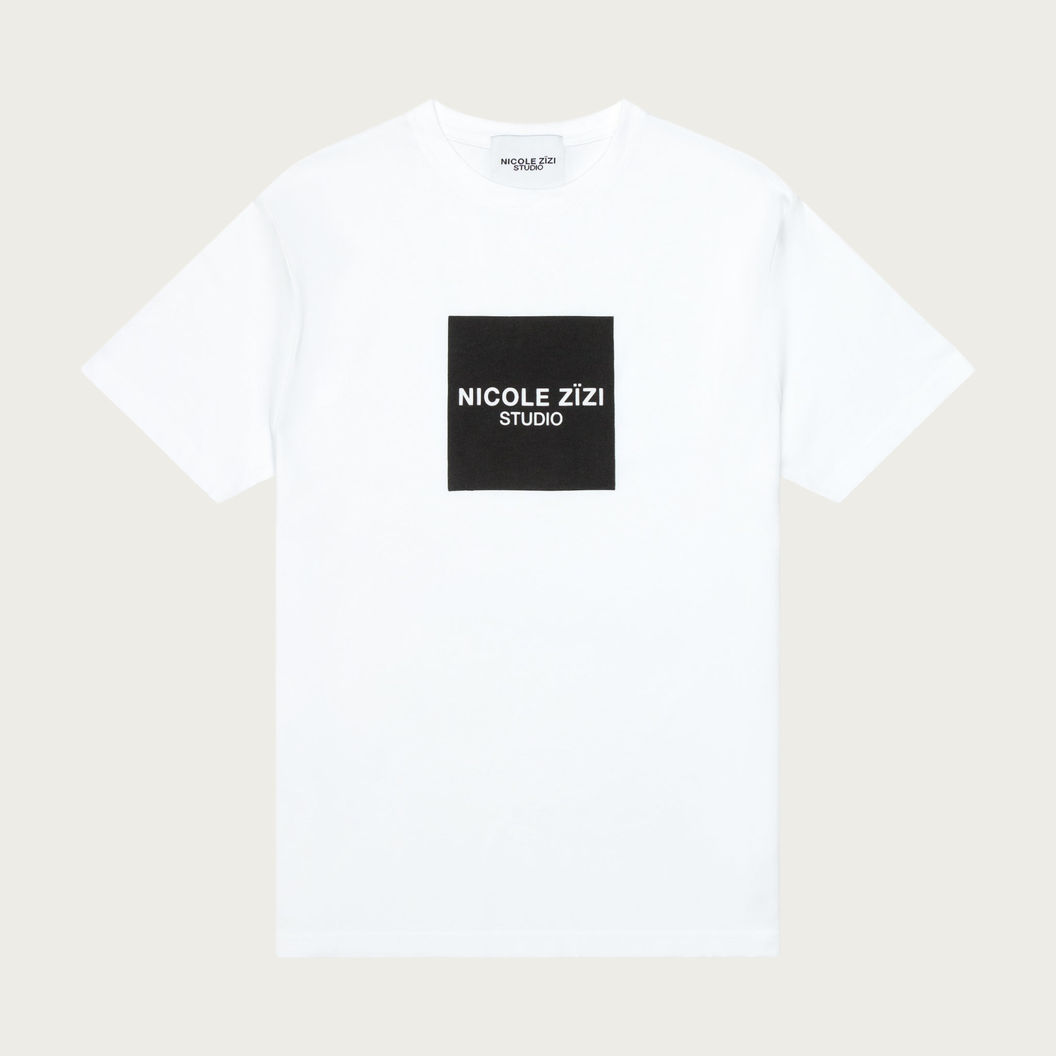 Cotton White Box Logo T-Shirt – NICOLE ZÏZI STUDIO | T-Shirts